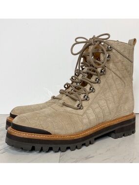 New! Marc Fisher Izzie Natural Tan Suede Lug Sole Boot 8M